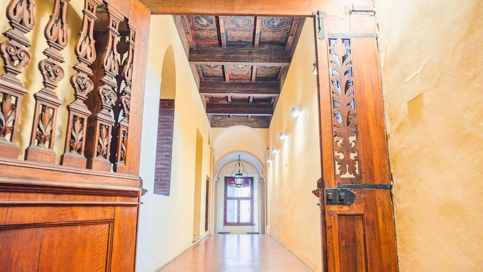 Piazza Grande - Italian Homing Apartment Bologna 0*,  Italy